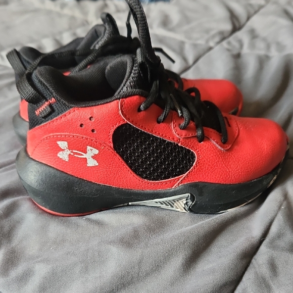 Under Armour Kids Red and Black Sneakers - Picture 1 of 4